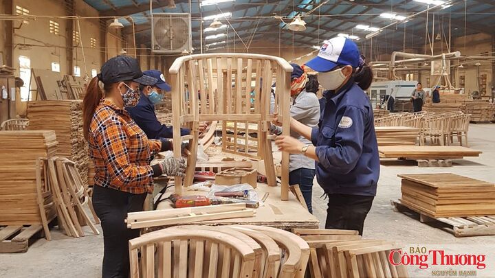 Báo Công thương | Nông, lâm nghiệp xuất khẩu lớn, nhưng chưa làm chủ được ‘cuộc chơi’